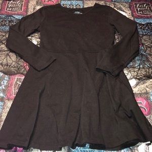 ⚡️5 For $15⚡️ Girls long sleeve black dress